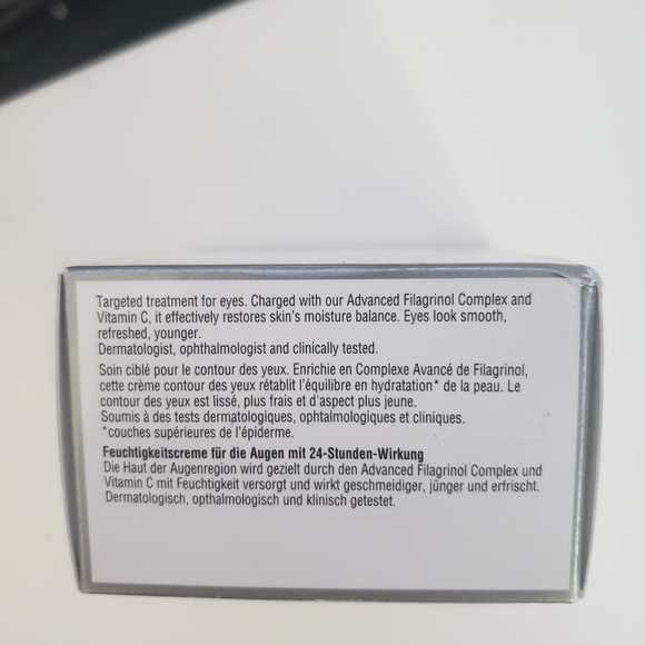 NWT Elizabeth Arden Perpetual Moisture 24 Eye Cream - 0.5 oz Jar - Picture 2 of 3